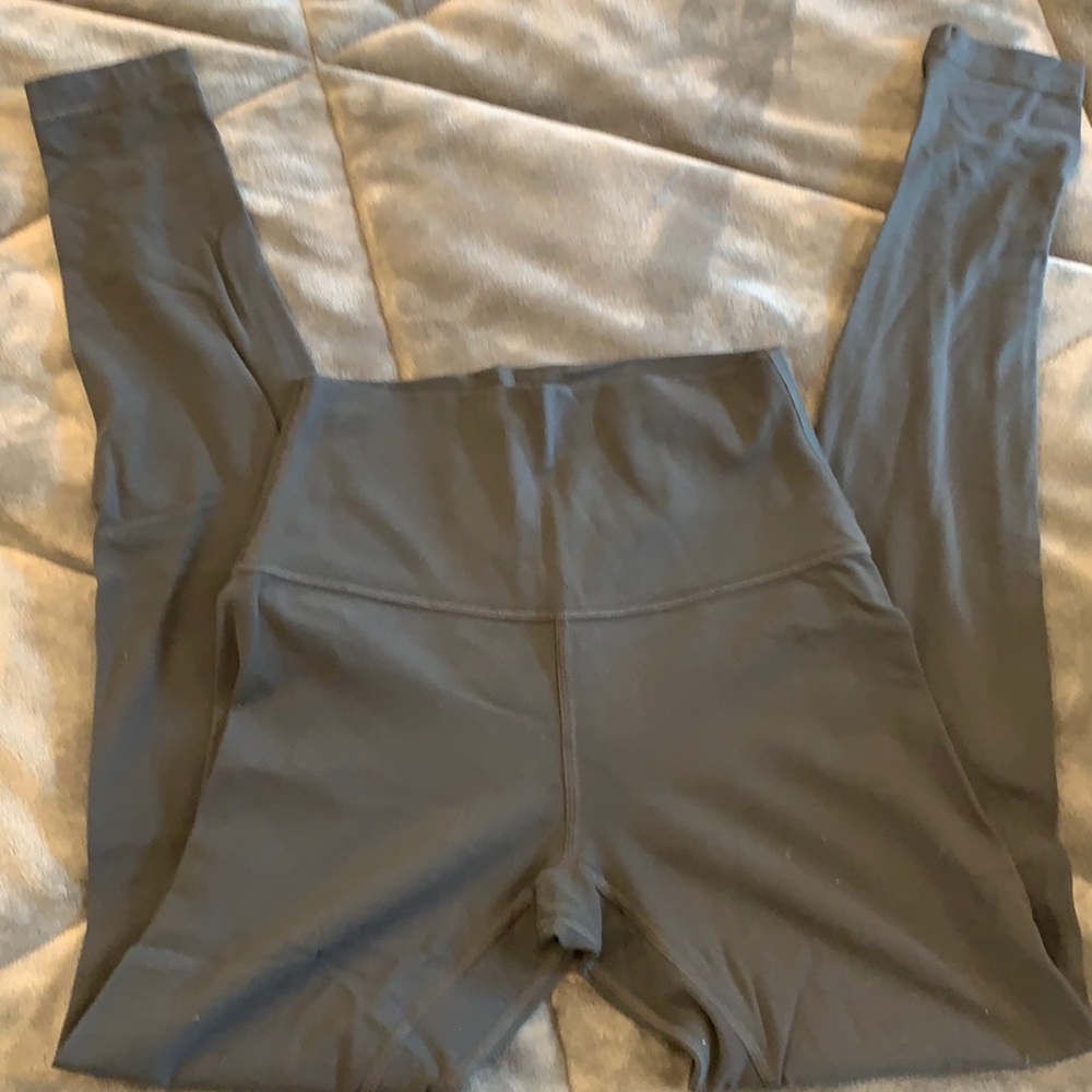 Lululemon grey align